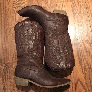 American Eagle Brand Cowboy Boots